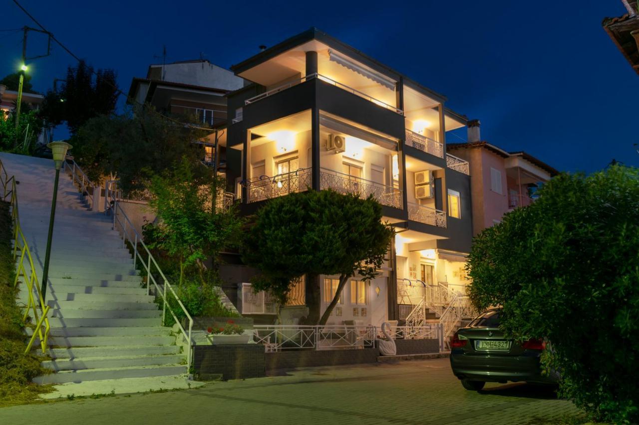 Family Inn Apartments&Suites Néos Marmarás Exterior foto